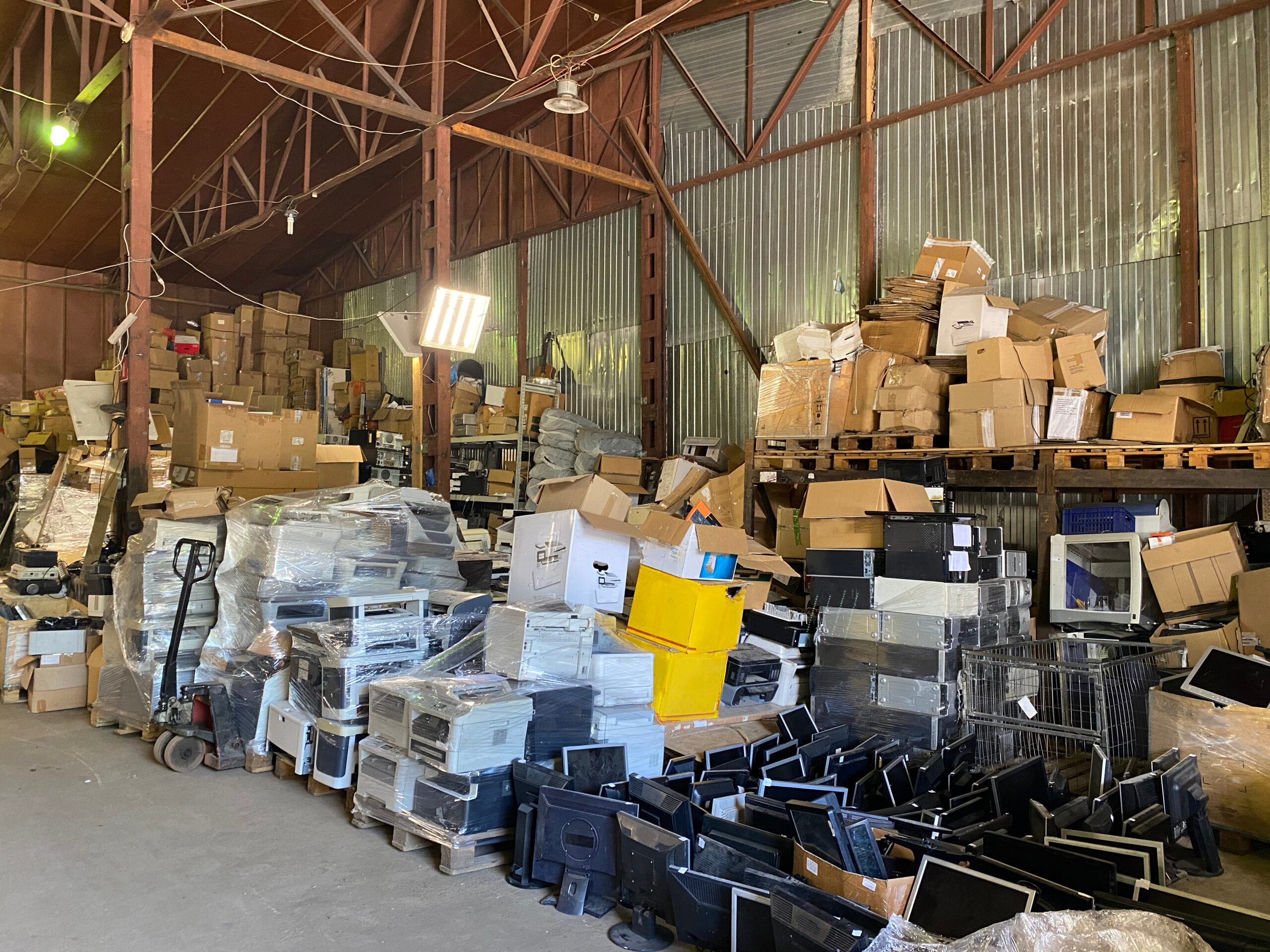 warehouse junk removal